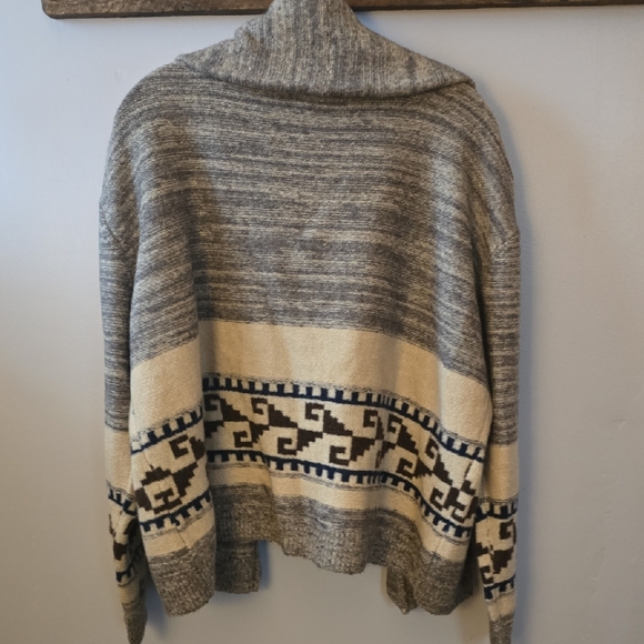 Lucky Brand Gray and Cream Patterned Sweater - Picture 5 of 5